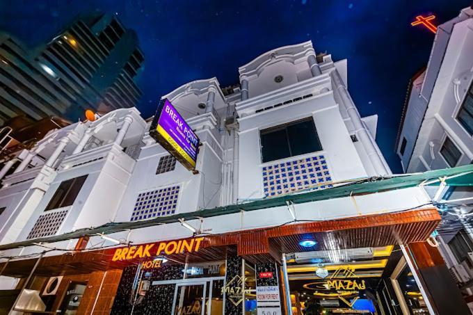 브레이크 포인트 호텔 Patong 외부 사진
