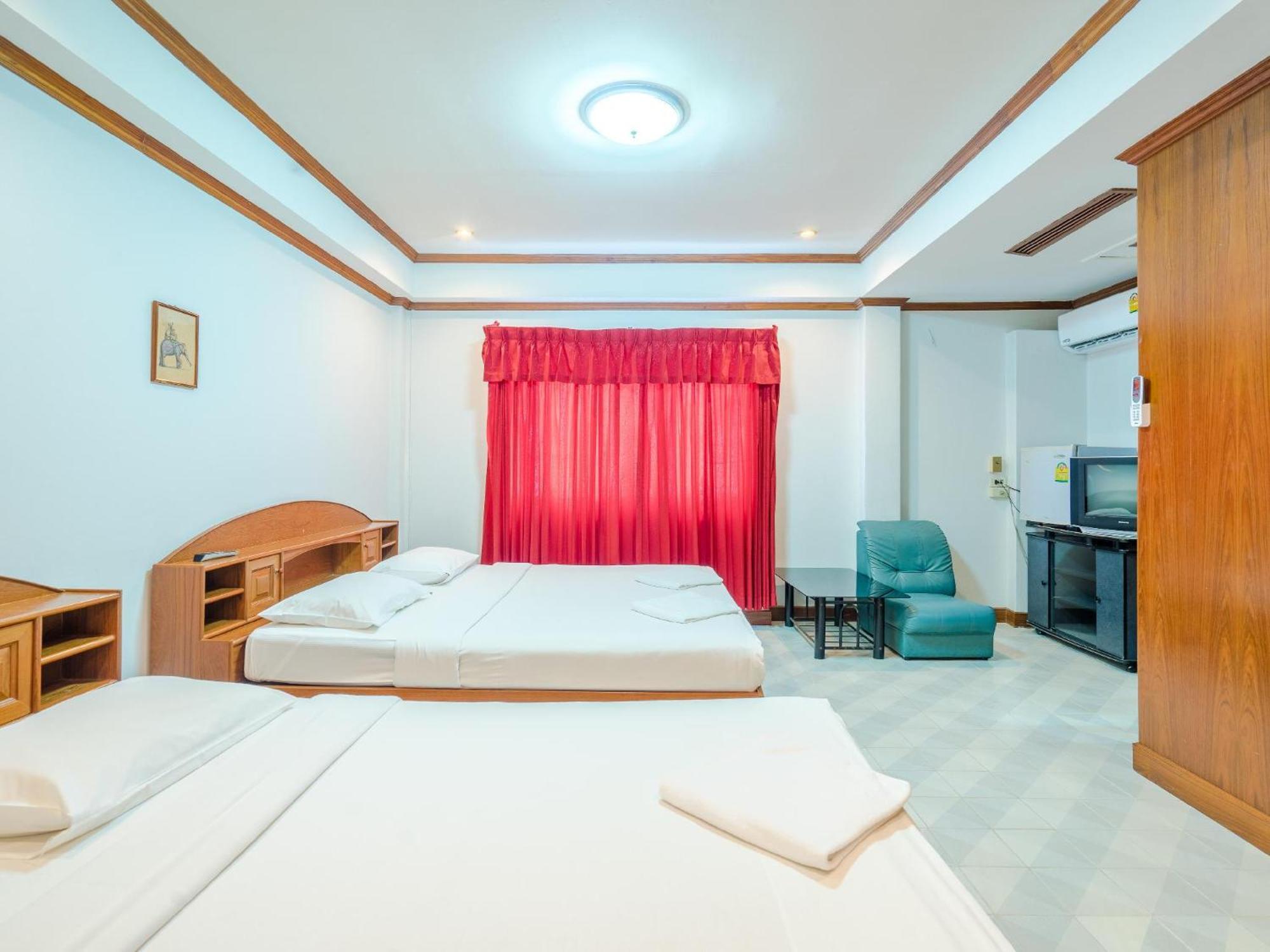 브레이크 포인트 호텔 Patong 외부 사진